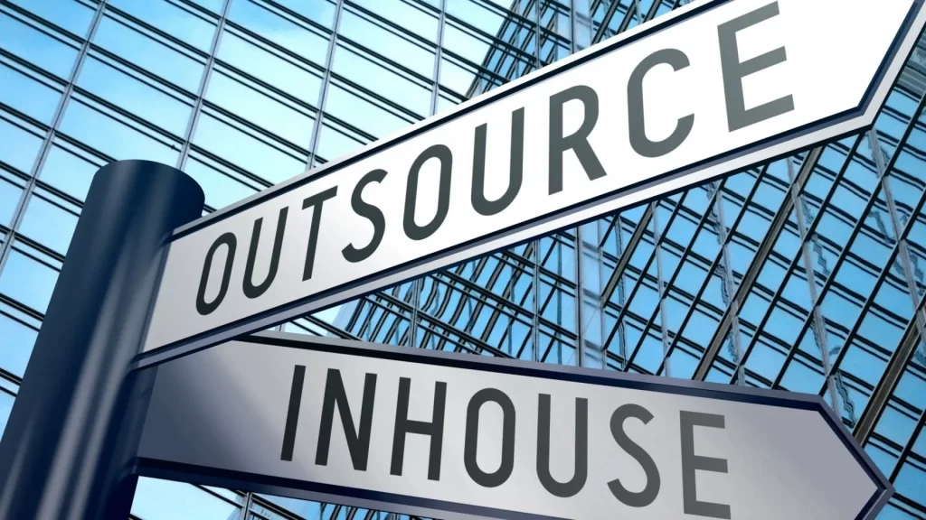 The Benefits and Risks of IT Outsourcing